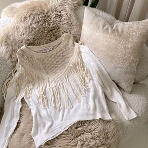 WILDFOX 🐴 Cream Fringe Tassel Crochet Cotton knit sweater Top S